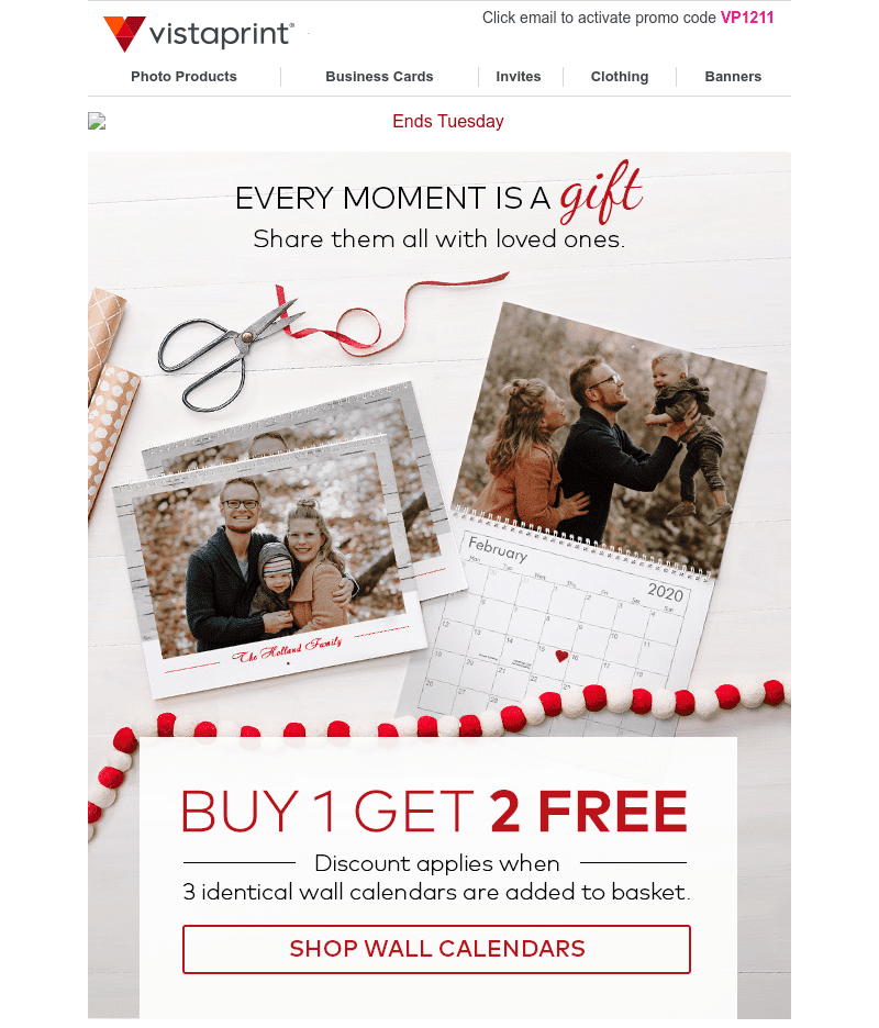 Christmas email example showing family photos in a calendar. 